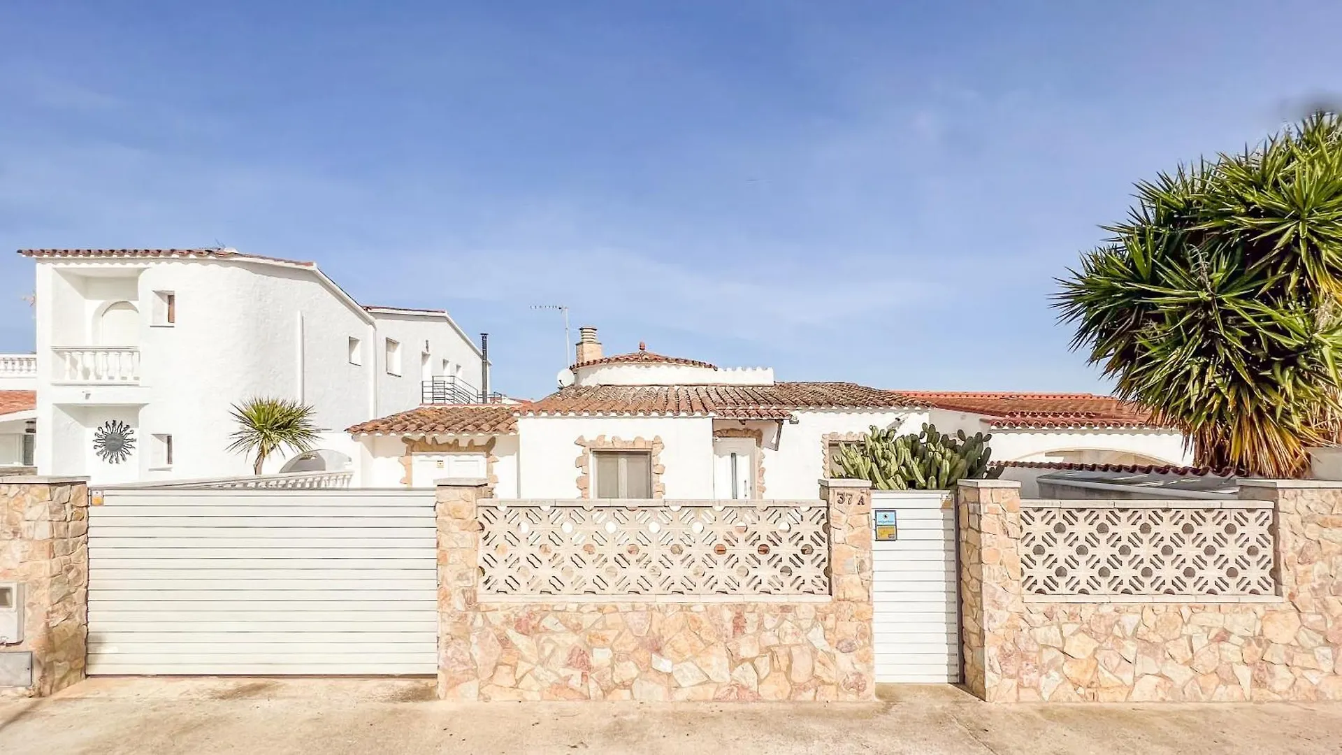 Majordoms - Villa Empuriabrava