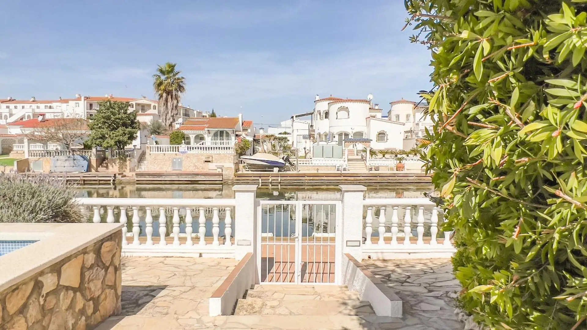 Majordoms - Villa Empuriabrava